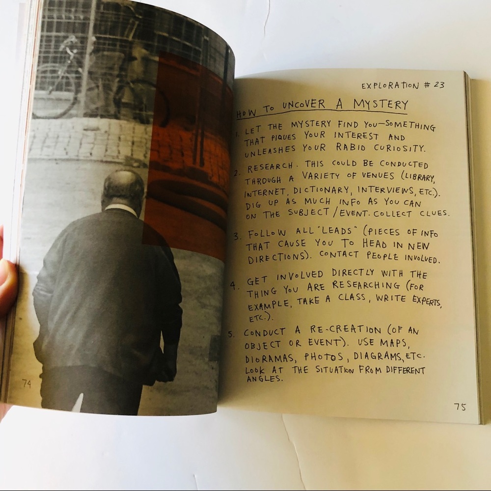 NWT Explorer Book - Picture 2 of 2